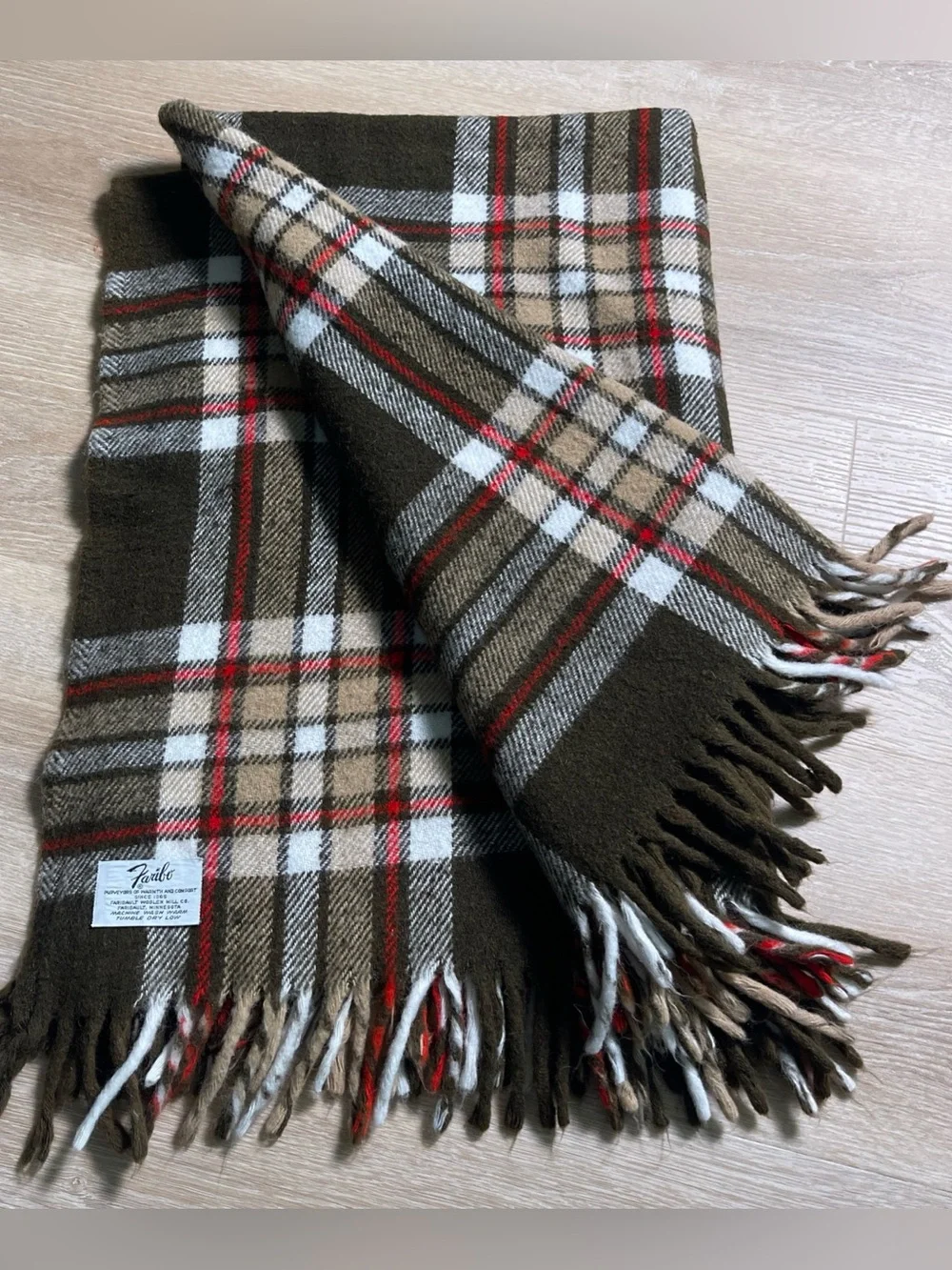 Vintage FARIBO FARIBAULT WOOLEN MILL CO Brown Red Cream Plaid Wool Throw Blanket
